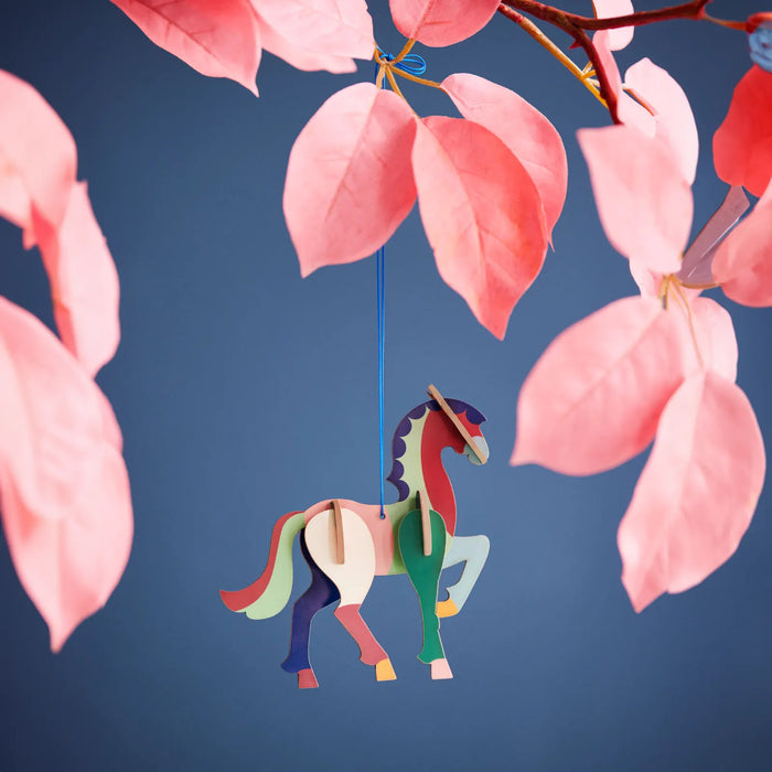 Lucky Charm /  horse