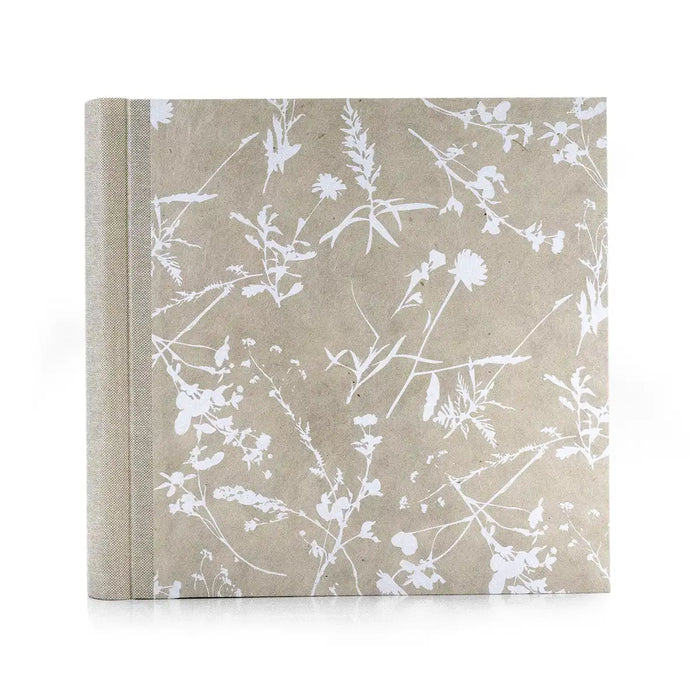 Fotoalbum / 100 Seiten creme / Lokta - weiße Blumen auf Natur