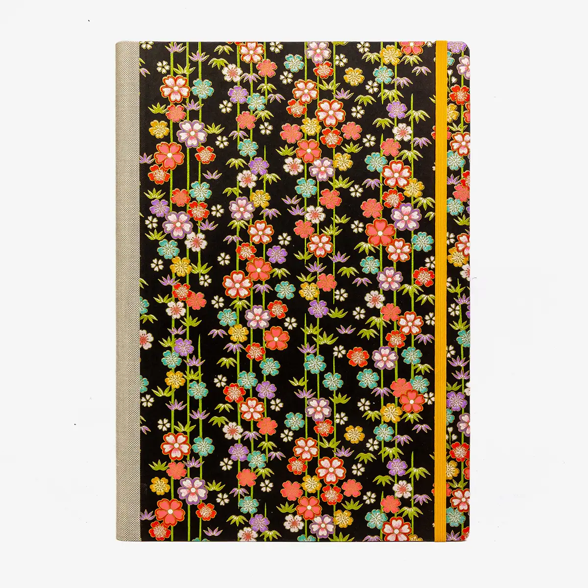 A4-Skizzenbuch-blanko-192-seiten-cover-chiyogamipapier-motiv-Blueten-Bambusranken-schwarz-von-vorn