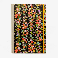 A4-Skizzenbuch-blanko-192-seiten-cover-chiyogamipapier-motiv-Blueten-Bambusranken-schwarz-von-vorn