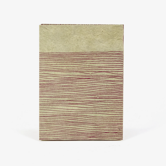Aquarell-Leporello-Format-12x17cm-fuer-14Fotos-Loktapapier-gekreuzte-Linien-rot-auf-grau-Produktansicht-Cover-hinten