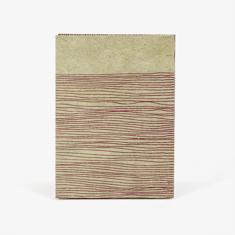 Aquarell-Leporello-Format-12x17cm-fuer-14Fotos-Loktapapier-gekreuzte-Linien-rot-auf-grau-Produktansicht-Cover-hinten