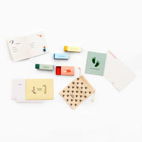 Aufbewahrungsbox-Laurence-king-verlag-Meine-Baby-Box-Inhalt-7