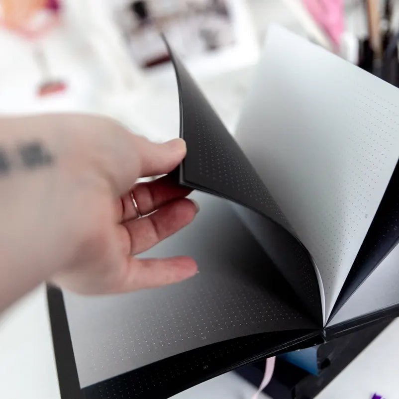 Aura Notizbuch A5 / MONOCHROM SCHLANK