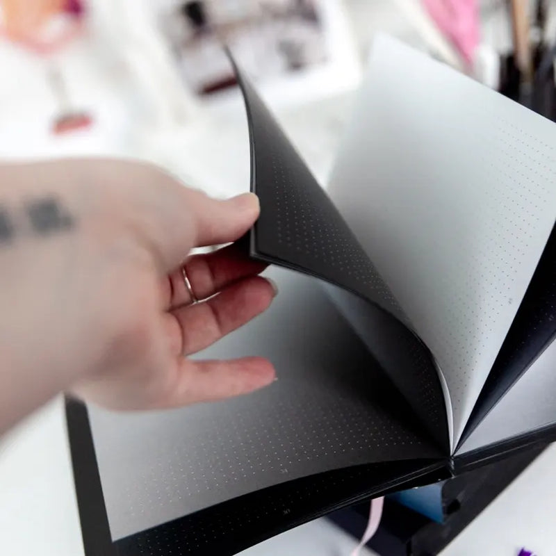 Aura Notizbuch A5 / MONOCHROM SCHLANK