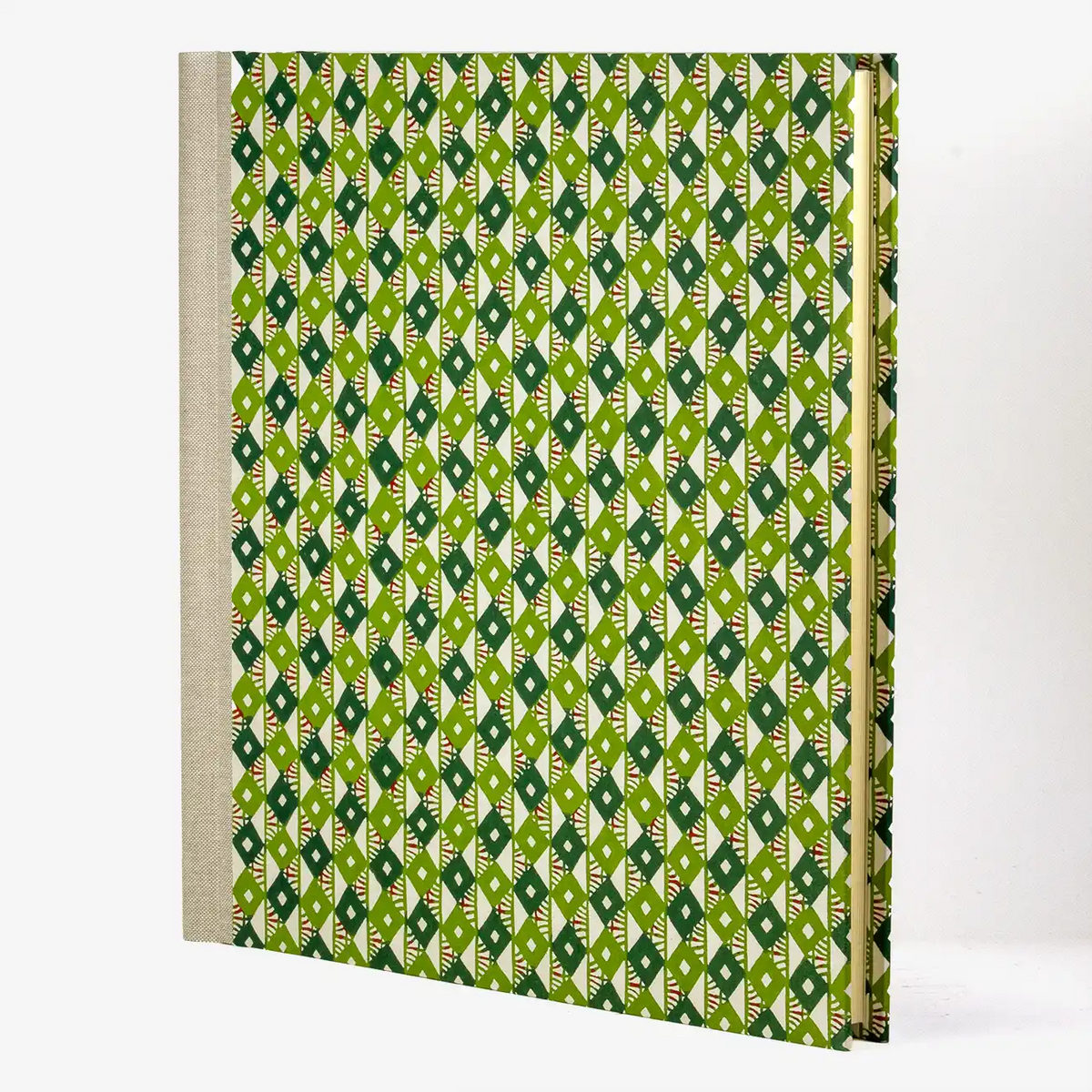 Blaupause-Fotoalbum-30x30cm-60-Seiten-creme-bezogen-mit-Katazome-shi-Rautenmuster-gruen-seitlich-vorn