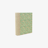 Blaupause-Fotoalbum-Format-15x10cm-30-Folien-bezogen-mit-Offset-PApier-carta-varese-Motiv-Kleine-Blumen-mit-Petrol-blaetter-seitlich-von-hinten