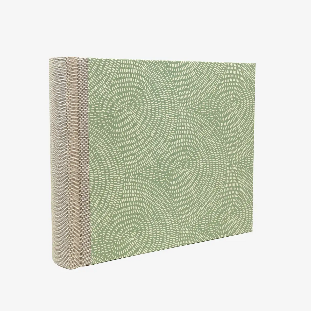 Blaupause-Fotoalbum-Format-20x23cm-60Seiten-cremefarbenem-Fotokarton-bezogen-mit-Baumwoll-PApier-Motiv-Strichpattern-White-green-seitlich-von-hinten