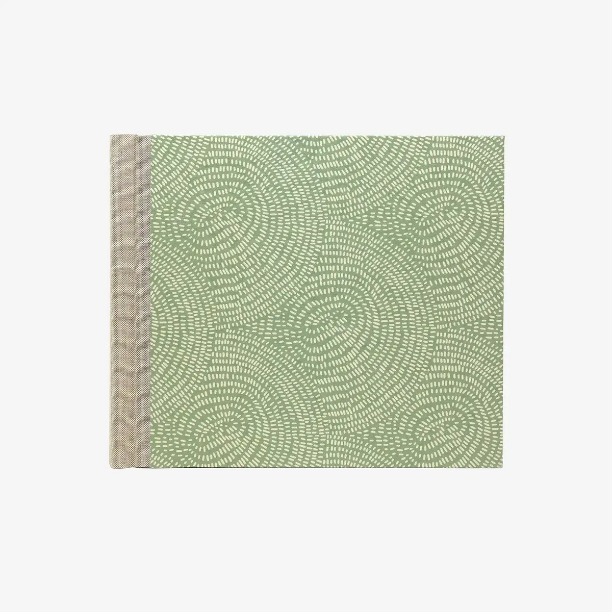 Blaupause-Fotoalbum-Format-20x23cm-60Seiten-cremefarbenem-Fotokarton-bezogen-mit-Baumwoll-PApier-Motiv-Strichpattern-White-green-von-vorn