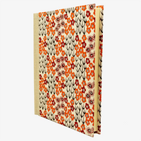 Blaupause-Fotoalbum-Format-24x20cm-60Seiten-cremefarbenem-Fotokarton-bezogen-mit-KAtazome-Shi-PApier-Motiv-Kornblumen-Rot-seitlich-von-vorn