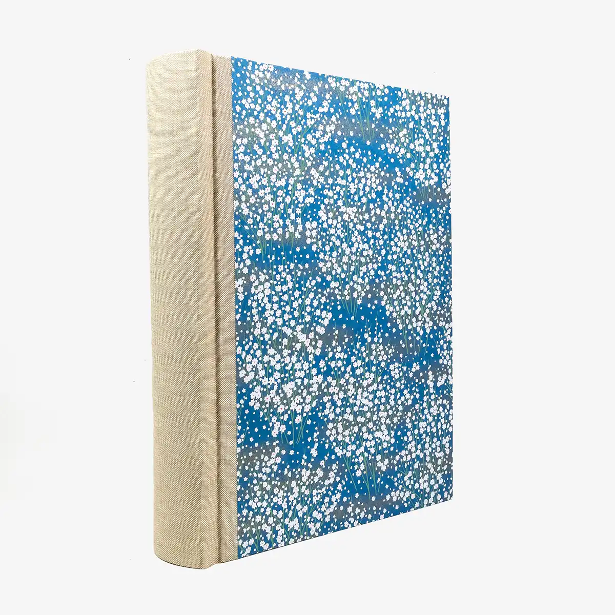 Blaupause-Fotolbum-30x23cm-weisser-Bluettenbusch-aufBlau-100-Seiten-cover-von-der-seite-3