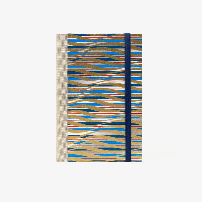 Blaupause-Skizzenbuch-A6-mit-chiyogamipapier-Einband-160Seiten-Motiv-blau-gold-rot-gewellte-Streifen-Cover-von-vorn