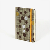 Blaupause-Wochenplaner-12x16_5cm-mit-Lokta-Space-is-the-Place-grau-Produktansicht-seitlich-von-vorn-1
