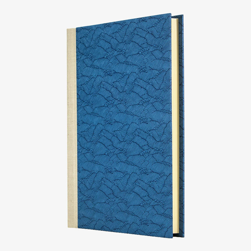 Fotoalbum / H30xB23cm / 60 Seiten / Chiyogami,Traditional - Nami - Welle blau auf blau