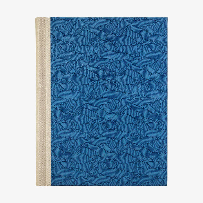 Fotoalbum / H30xB23cm / 60 Seiten / Chiyogami,Traditional - Nami - Welle blau auf blau