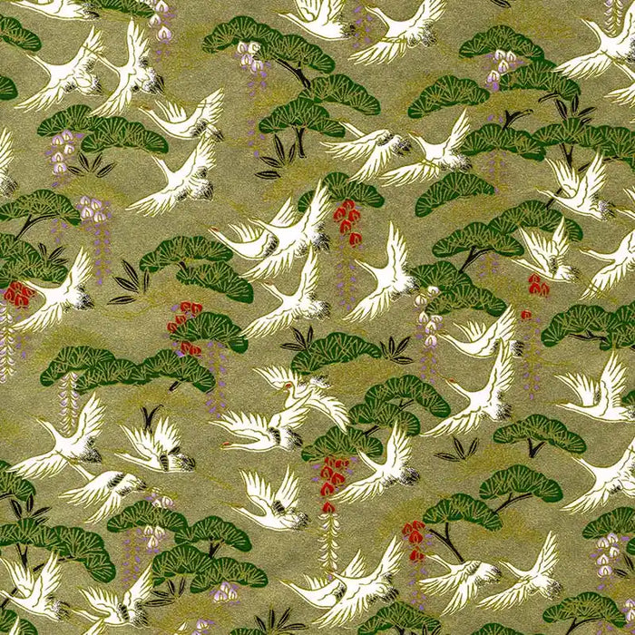Chiyogami-Papier-animals-828C-Kraniche-Kiefern-auf-Gold-Ausschnitt-1