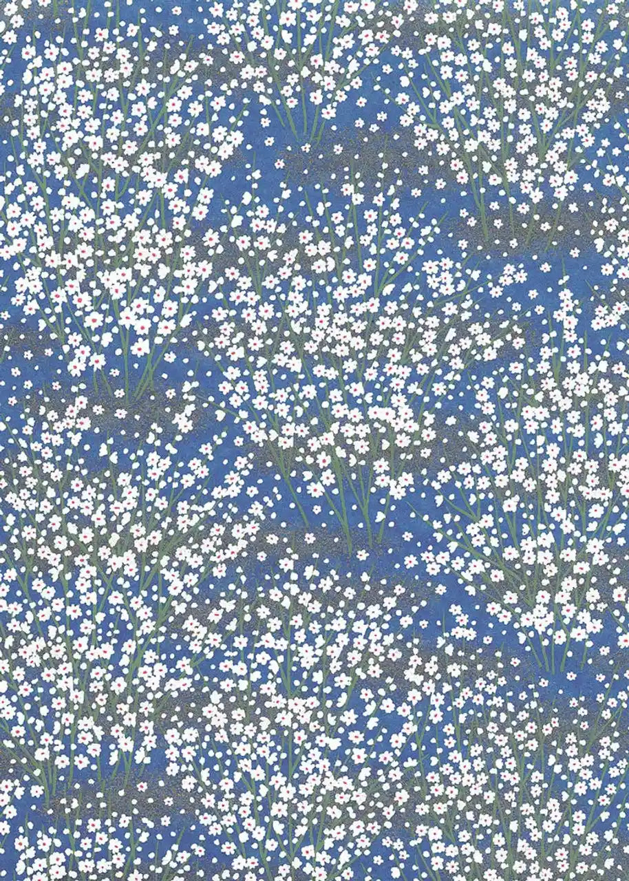 Chiyogami / Floral - kleine weiße Blüten am Busch auf blau