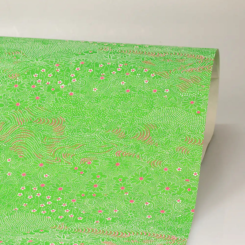 Chiyogami / Floral - Wiese - weiße blümchen und rosa auf gruen