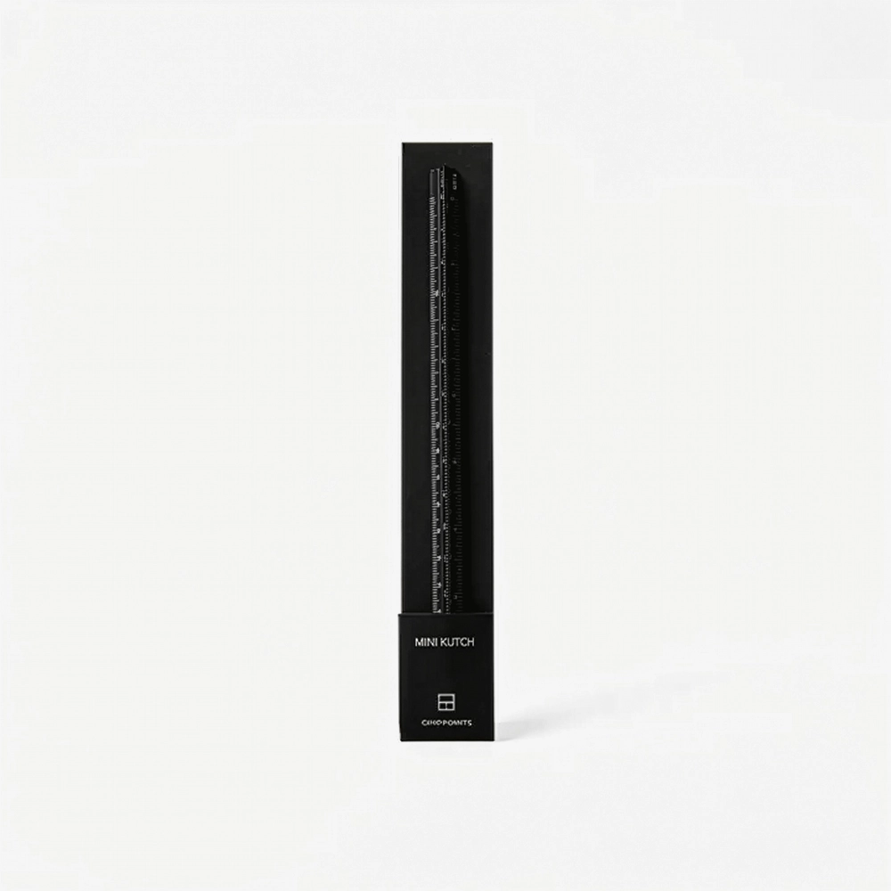 Cinqpoints-Dreikant-15cm-aus-schwarz-elox-Aluminum-DreikantlinealmitSkalenincm-Produktansicht-Verpackung
