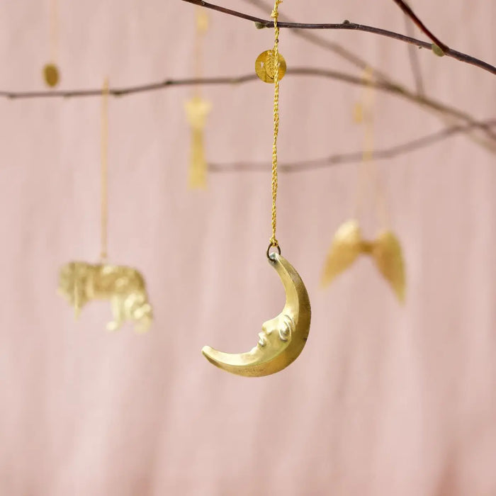 Mond Anhänger / Ornament / Messing / D9 x H1 x W5