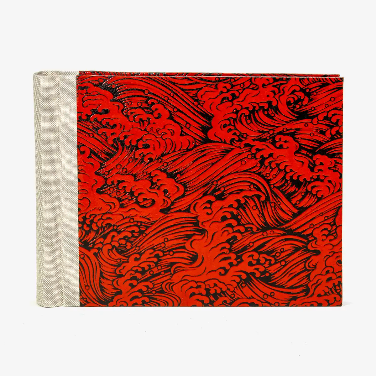 Fotoalbum-15x20cm-Blaupause-30blatt-Mit-Lackpapier-welle-rot-auf-schwarz-bezogen-Produktansicht-von-vorn