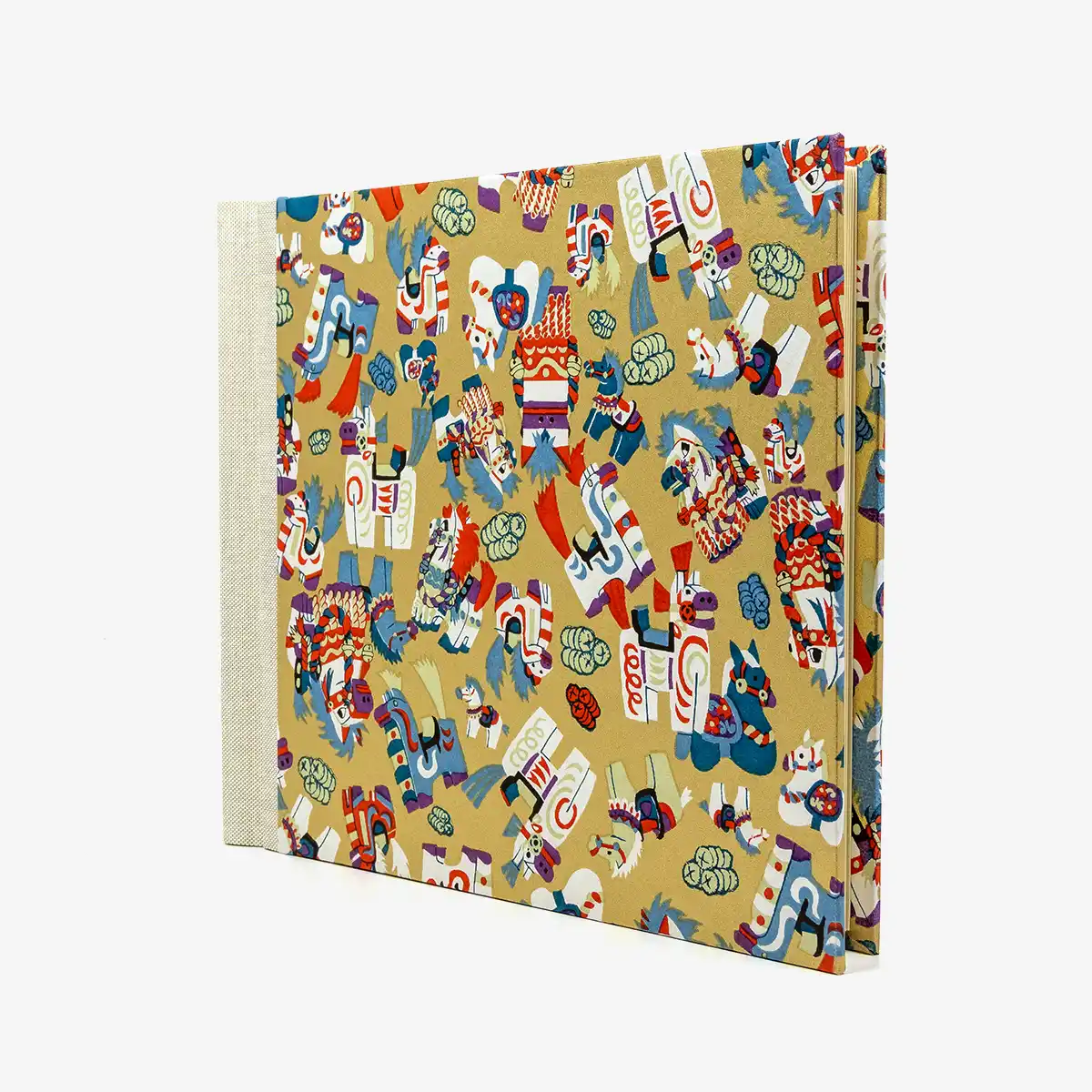 Fotoalbum-20x23cm-60Seiten-creme-Fotokarton-cover-chiyogami-Papier-Motiv-Bogen1104C-Horses-gold-seitlich-vorn