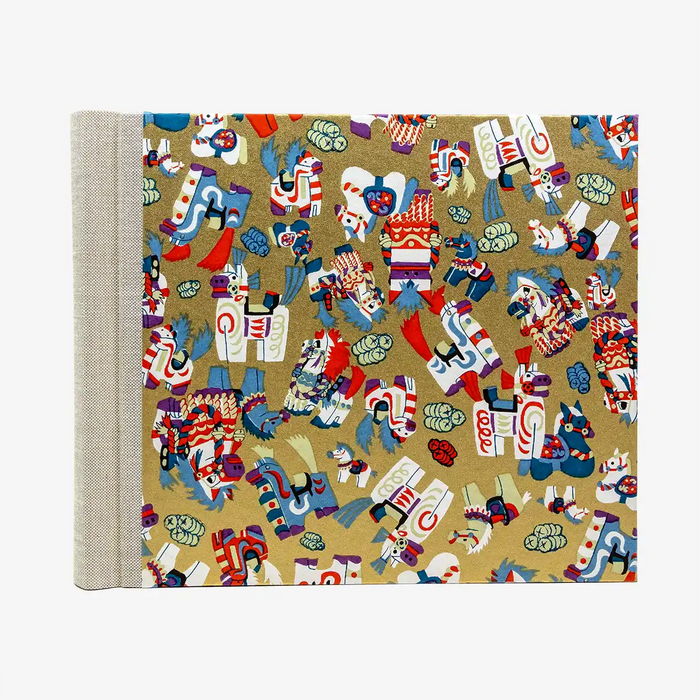 Fotoalbum-20x23cm-60Seiten-creme-Fotokarton-cover-chiyogami-Papier-Motiv-Bogen1104C-Horses-gold