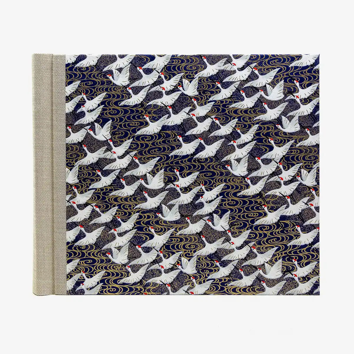 Fotoalbum-20x23cm-60Seiten-creme-Fotokarton-cover-chiyogami-Papier-Motiv-Weisse-Kraniche-auf-blau