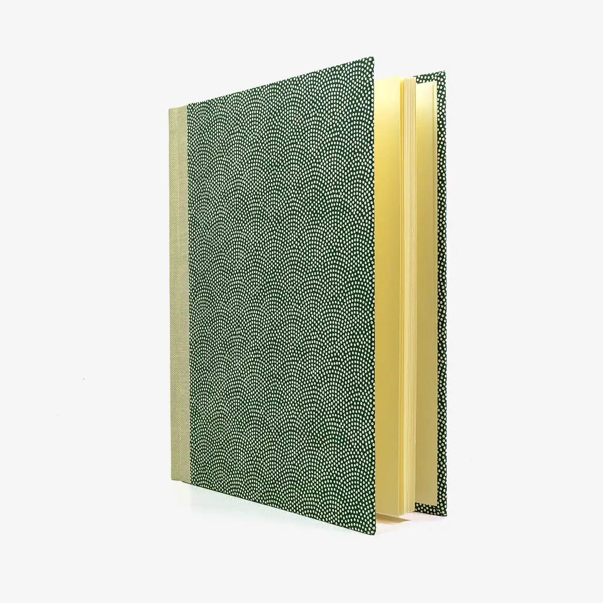 Fotoalbum-24x20cm-40-Seiten-cover-chiyogamiPapier-Motiv-Same-Komon-gruen-Cover-seitlich-von-vorn
