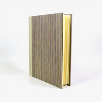 Fotoalbum | H24xB20cm | 60 cremefarben Seiten | Cover: Chiyogami Papier | Motiv: Streifen Purple