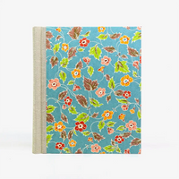 Fotoalbum-24x20cm-60Seiten-creme-Fotokarton-Cover-Katazome-shi-Motiv-Blumenornament-blau-von-vorn