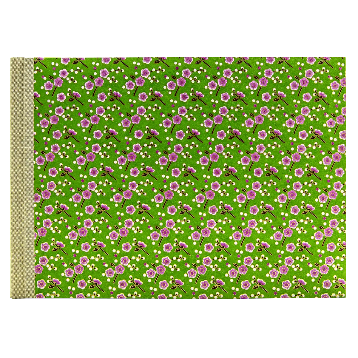 Fotoalbum-24x35cm-60seiten-schwarzer_Fotokarton-mit-chiyogamipapier-bezogen-Muster-Bluetenzweig-auf-gruen-von-vorn-