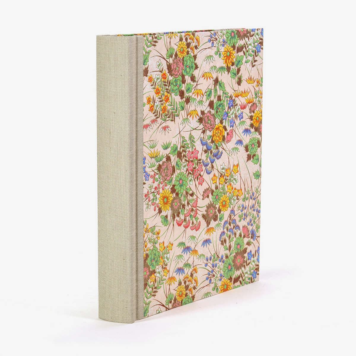 Fotoalbum-Blaupause-H24xB20-schwarzer-fotokarton-60Seiten-Chiyogami-Traditional-Botanical-Blumenbukett-buntaufpink-Produktansicht-von-hinten