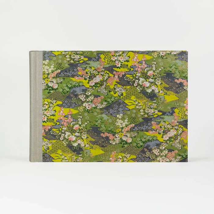Fotoalbum-Hoehe24cm-mal-Breite-35cm-60-seiten-bezogen-mit-Chiyogami-Botanical-Floral-Landschaft-gruen-Multicolor-Produktansicht-1