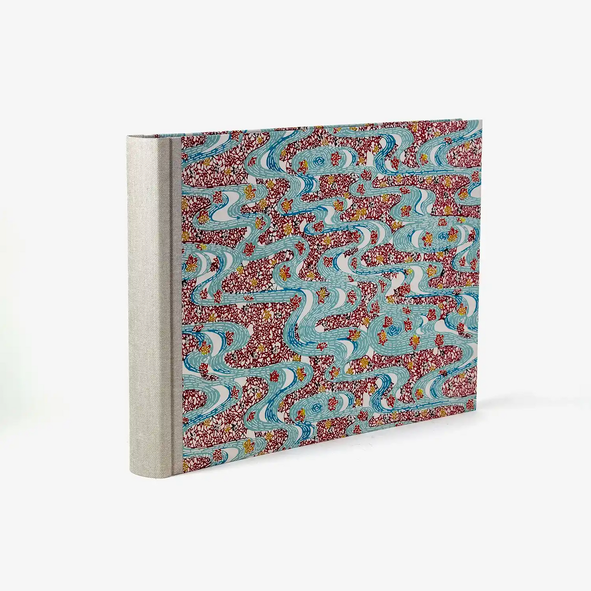 Fotoalbum-Hoehe24cm-malBreite-35cm-60-seiten-bezogen-mit-Katazome-Traditional-Flusslandschaft-blau-rot-Mutlicolour-3