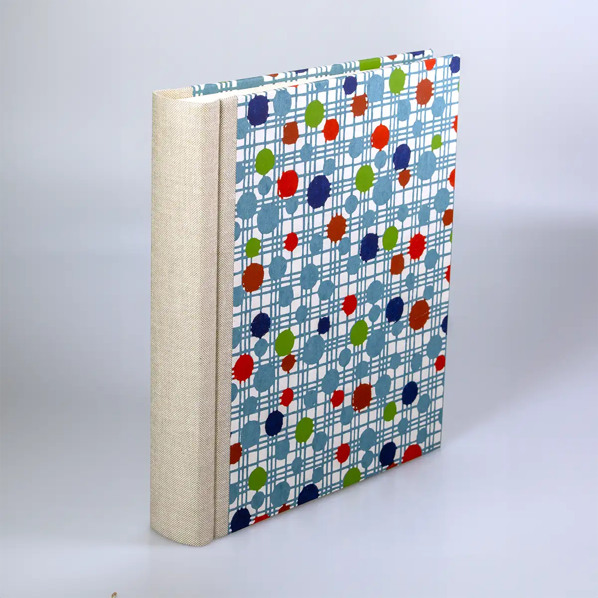 Fotoalbum / 60 Seiten creme / H24xB20cm / colorful big Strokes and Dots