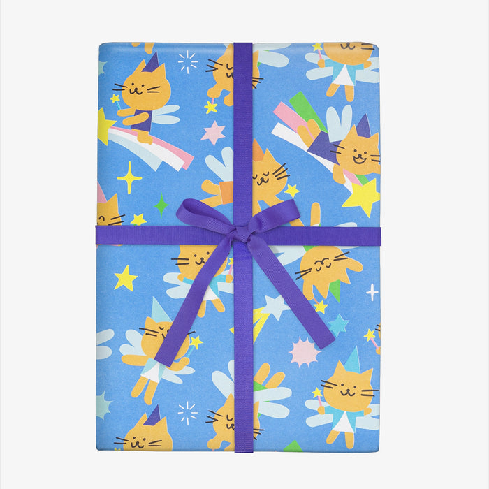 Geschenkpapier-Jessica-_Das-Format-50x70cm-Fairy-_Cat-_Graphic_-Produkansicht-Beispielfoto-als_-Geschenkverpackung-1