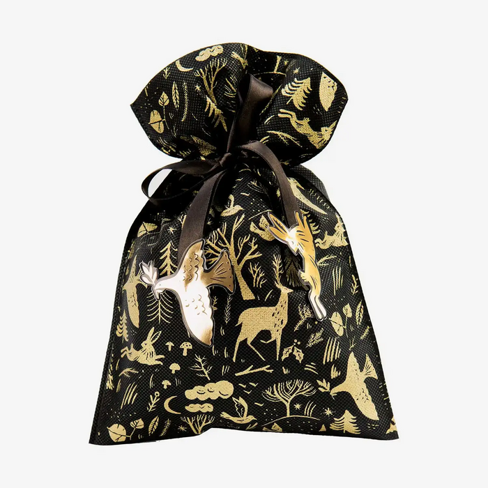 Geschenktuete-Nostalgic-Christmas-Wald-schwarzer-Beutel-mit-goldenen-Aufdruck-Format-20x30cm