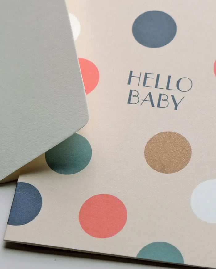 Haferkorn_Sauerbrey_-zur_-Geburt_-Polka-_Dots-A6-mit-Umschlag-zoom