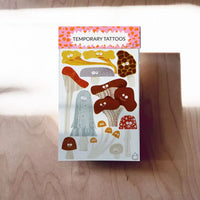 Jung-wie-Alt-temporaere-tattoos-A6-Pilze-Produktansicht-in-Verpackung-auf-fussboden