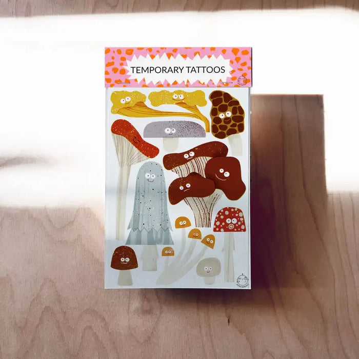 Jung-wie-Alt-temporaere-tattoos-A6-Pilze-Produktansicht-in-Verpackung-auf-fussboden