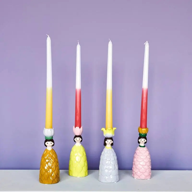 Candle holder / Kerzenhalter / Kerzenständer / Blumen Mädchen Flieder