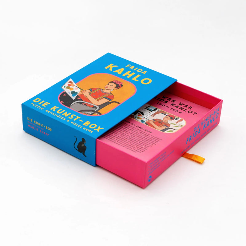 Kunstbox-Frida-KAhlo10jahren-Laurence-King-Verlag-Produkt-Verpackung-Box-cover-oben-seitlich-geoeffnet-mit-inhalt