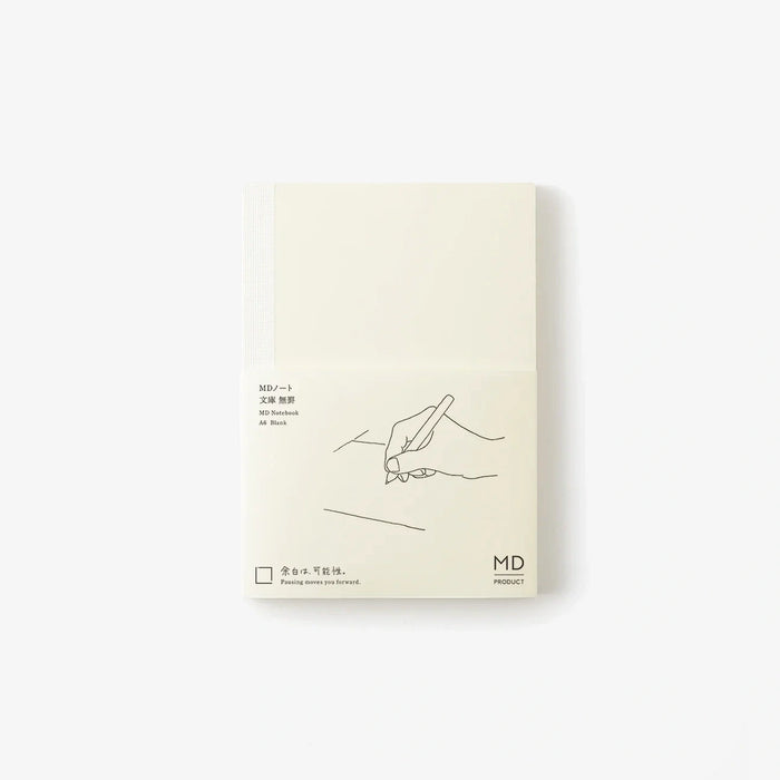 MD-Notebook-Notizbuch-A6-176-Seiten-blank-minimalistisch-Fadenheftung-MD-Paper-Cover-mit-Banderolle-Vorderansicht