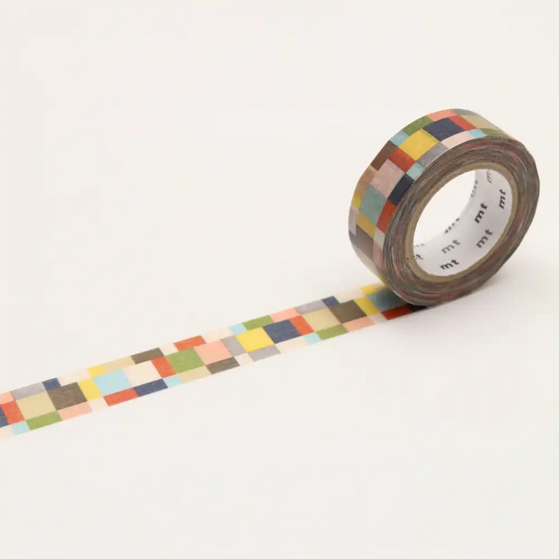 Masking-Tape-01D-mosaic-greyishr-Klebeband-abgerollt