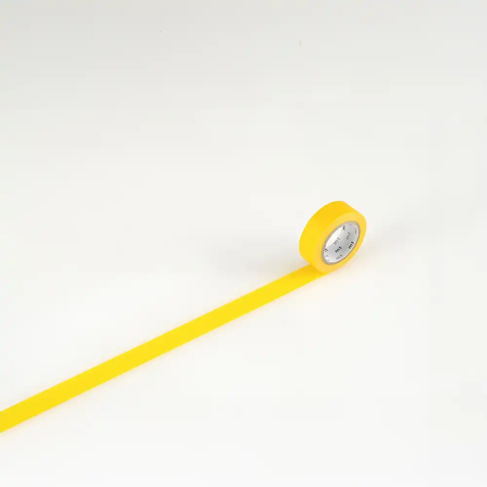Masking-Tape-MT-01P-Washi-Tape-shocking-yellow-Klebeband-abgerollt