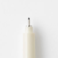 Midori-MD-Drawing-Pen-Fineliner-05mm-schwarz-wasserfest-Stift-geoeffnet-Spitze