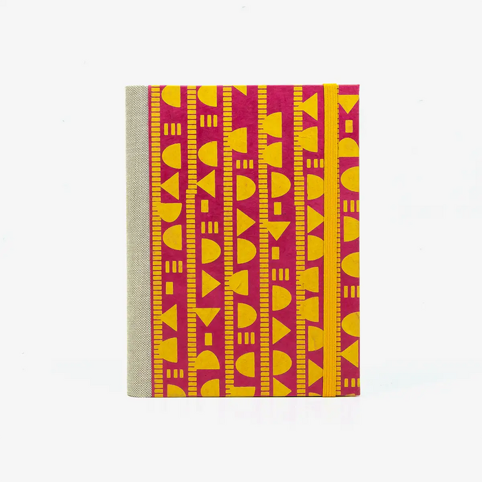 Notizbuch-12x16.5cm-256seiten-recy-Papier-cover-Lokta-Papier-motiv-geometrischeFormen-gelb-auf-magenta