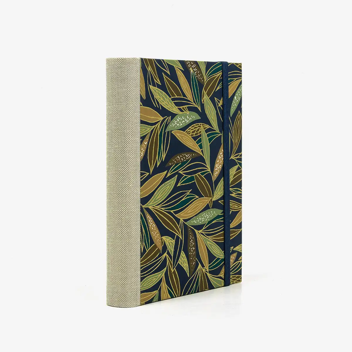 Notizbuch-12x16.5cm-256seiten-recy-Papier-cover-chiyogami-motiv-BambusblaetteramZweigaufdunkelblau-seitlich-von-hinten