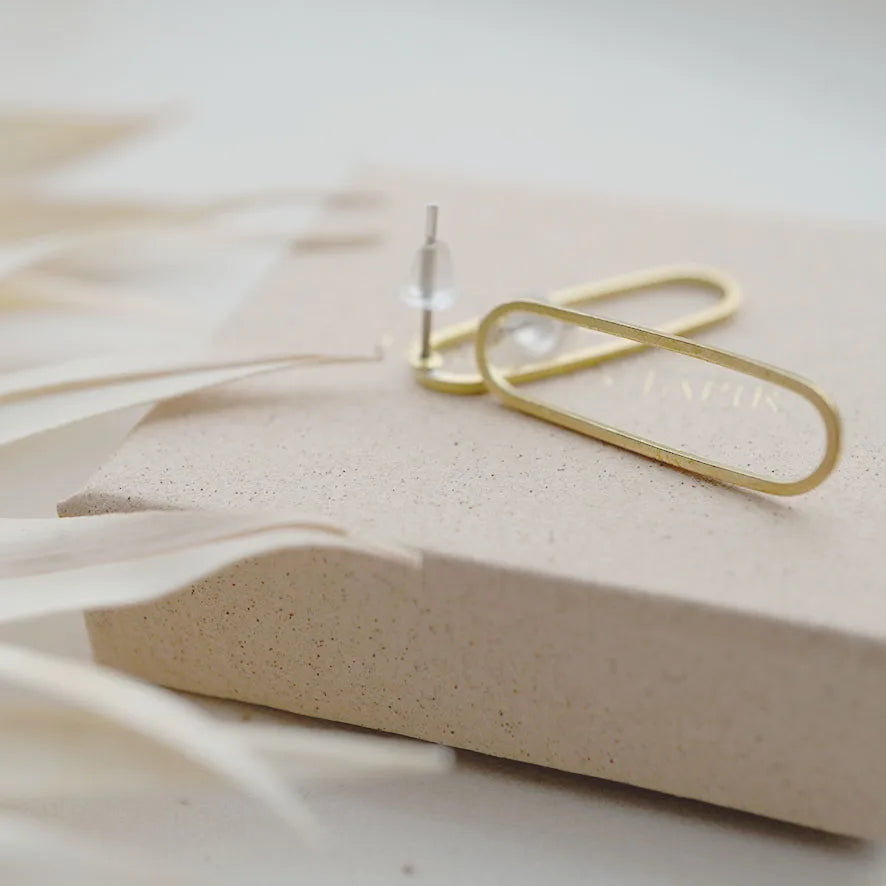 Oval / Ohrstecker / Ohrringe